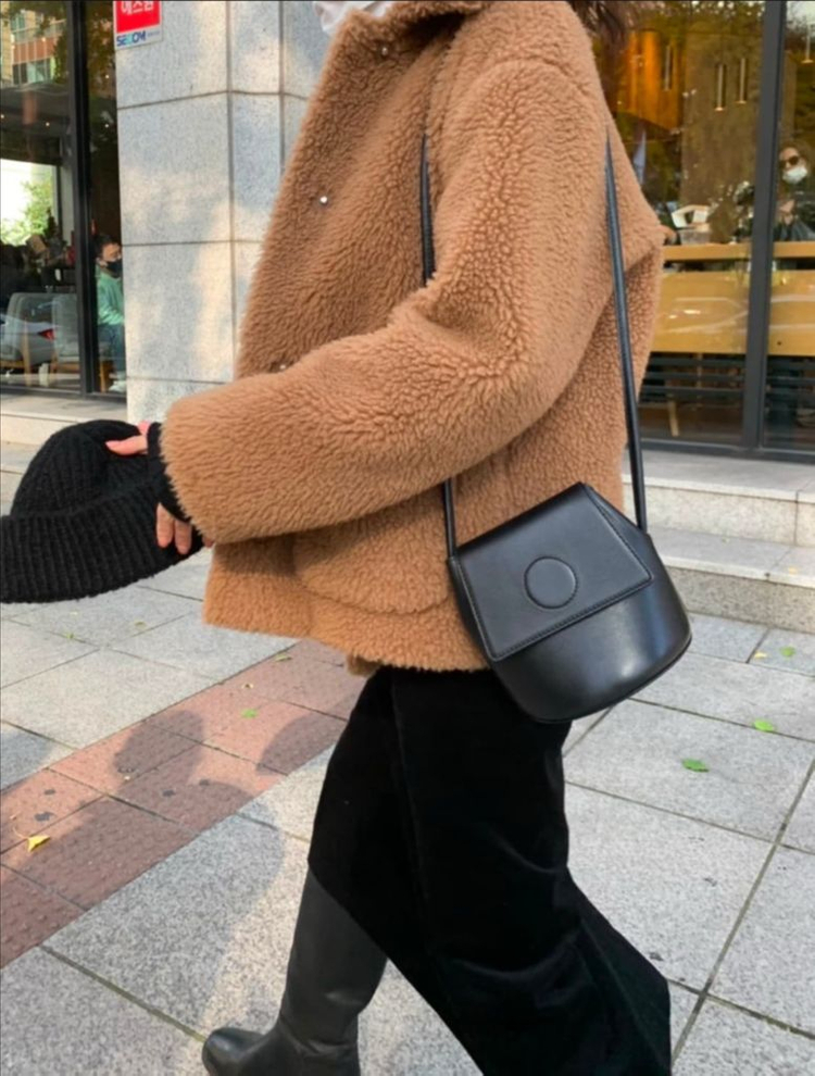 (최종할인) ore store 리얼 카멜 퍼 코트 이미지