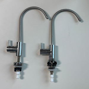 언더싱크 정수기 수전 싱크대 정수 파우셋 NSF 인증 조리수 밸브 팝니다. 이미지