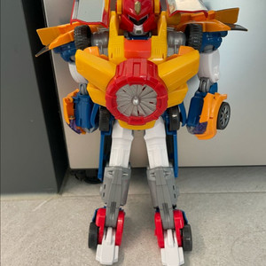 또봇 폭풍스핀타이탄 이미지