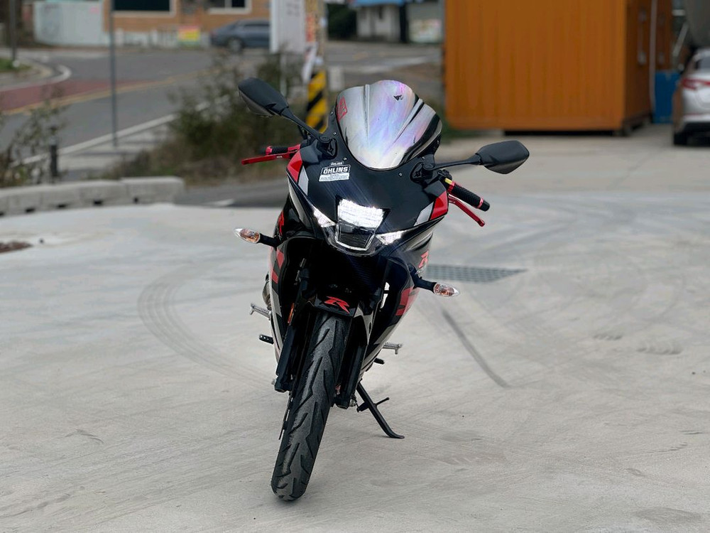 스즈키GSXR125/19년식/2만키로/270만원/구변완 이미지