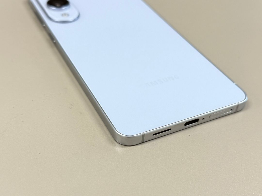 (68만원) 갤럭시S25엣지 블루 256G 깨끗한 새상품급 단말기 정상해지완료 이미지