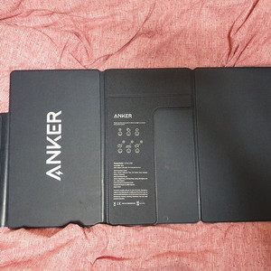 Anker 태양광 접이식 패널 24w 이미지