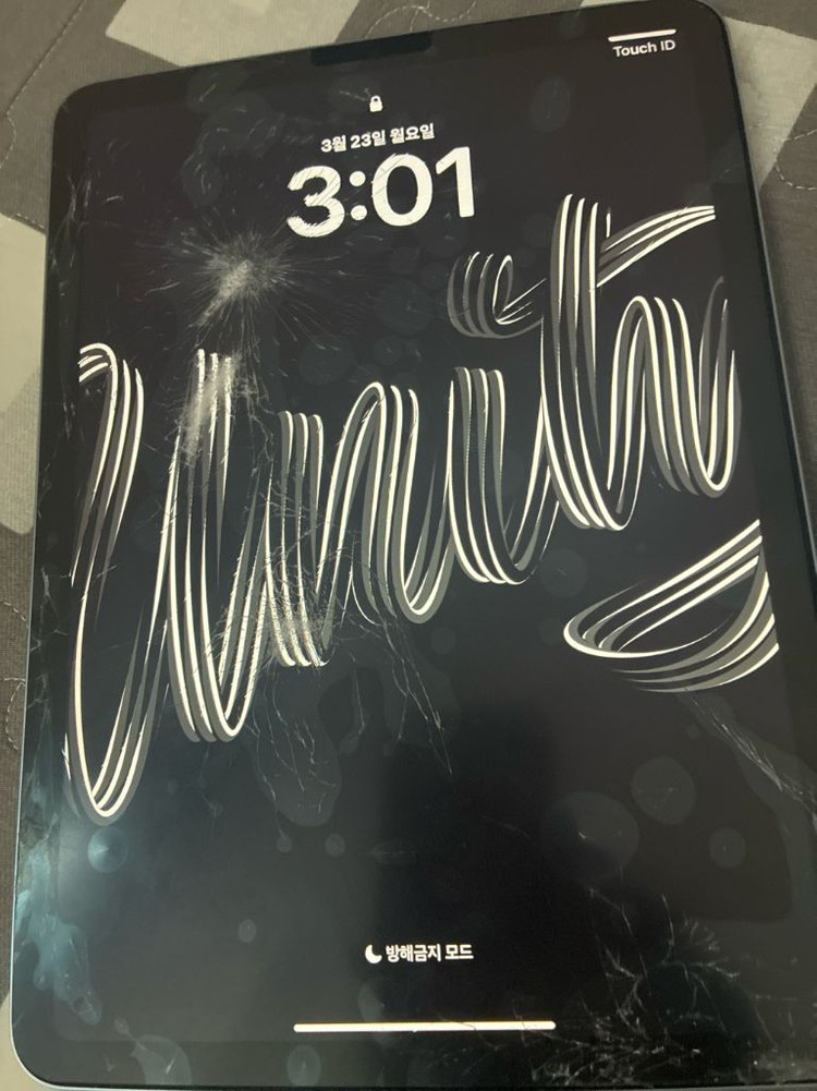 아이패드 에어4 이미지