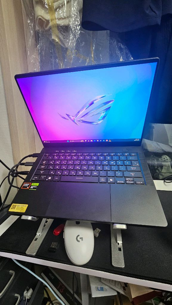 asus제피러스 g14 2025 5060 게이밍노트북 이미지