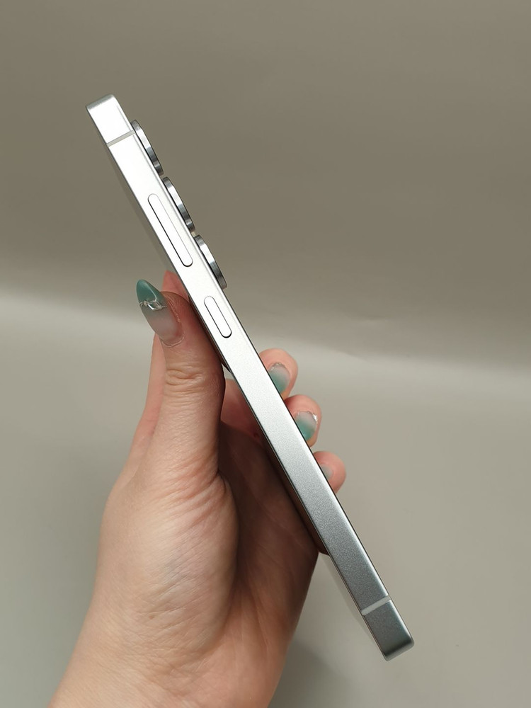 갤럭시S25울트라 티타늄실버블루 256기가 S급 판매합니다 이미지