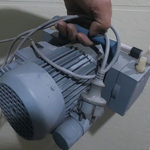 MZ 2C 베큠 다이아프램 진공펌프 ㅡ독일 이미지