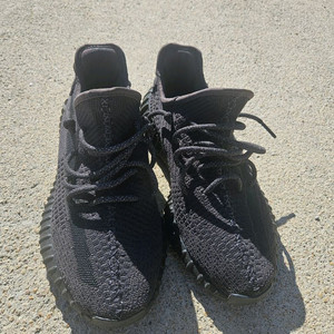 [270]이지부스트 350v 논리플렉티브 트리플블랙 이미지