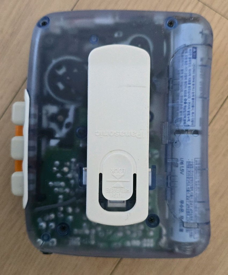 파나소닉 워크맨 이미지