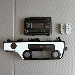 스포티지 QL 데크 패널 + 오디오 데크 이미지