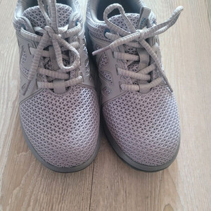 메쉬 운동화(슈올즈)235 이미지