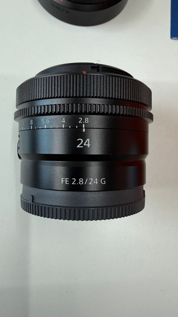 소니 A7C2 (실버) 바디, 소니 24m Gf렌즈 풀박스 이미지