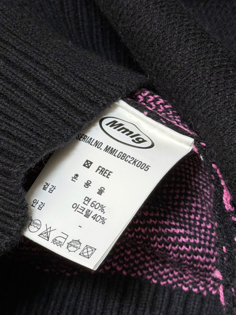 Mmlg 엠엠엘지 블랙 로고 니트. 프리사이즈. 보관만한 새상품. 이미지