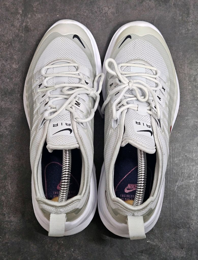 에어맥스 운동화 240mm 이미지