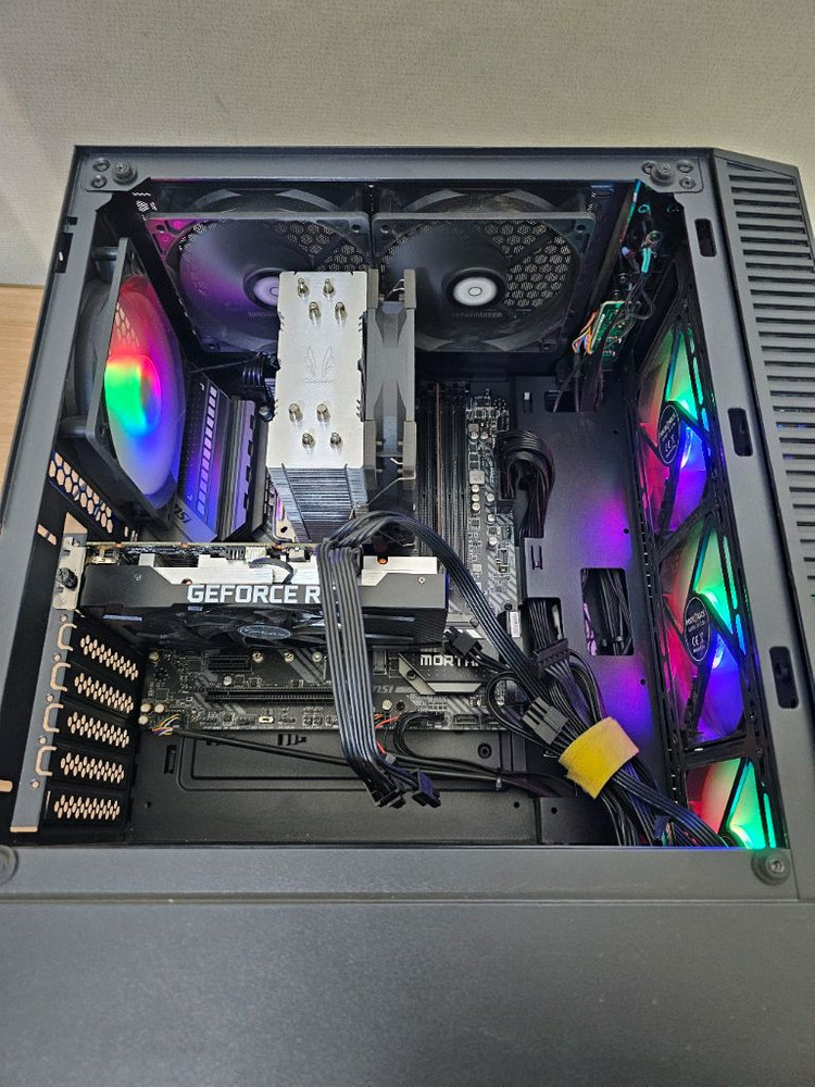 컴퓨터완본체 5700G B550M 램16GB RTX3050 팝니다. 이미지