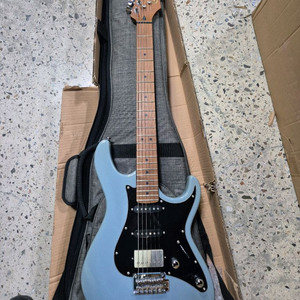 콜트 G250SE 일렉기타 판매 이미지