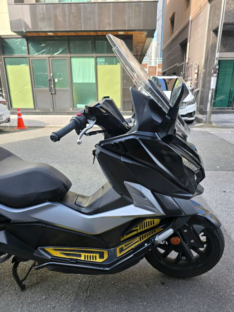 24년 크루심알파 125 ABS 1만9천KM 무료배송엔맥스울산부산양산김해창원구미거제대구 이미지