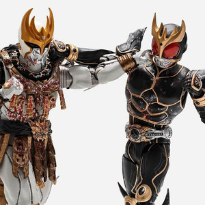 S.H.Figuarts 진골조제법 가면라이더 쿠우가 쿠로가타케의 사투 이미지