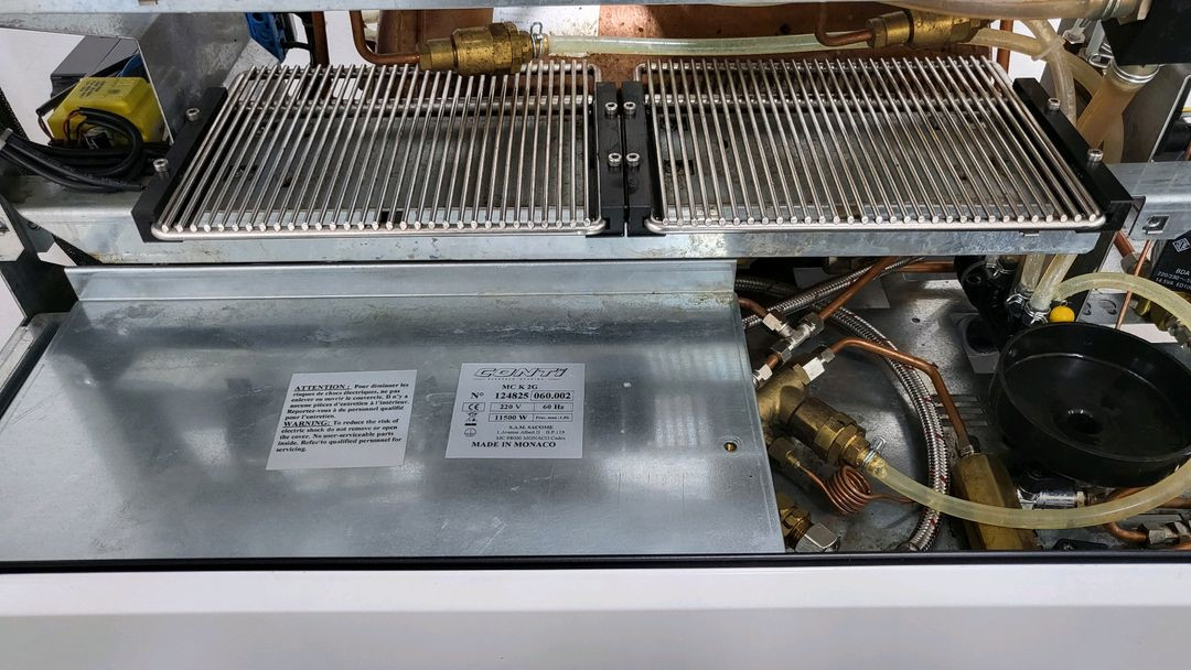 콘티 몬테카를로 화이트 우드 커피머신 멀티보일러 하이엔드커피머신 이미지