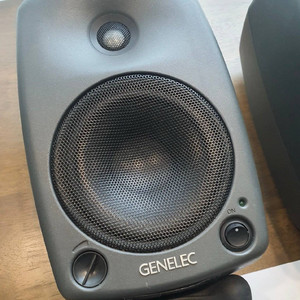 제네렉 GENELEC 8030A 액티브모니터스피커 이미지
