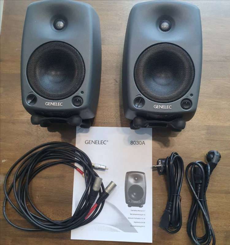 제네렉 GENELEC 8030A 액티브모니터스피커 이미지