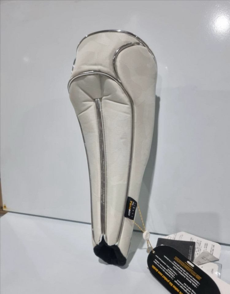 골프 마크앤로나 드라이버 커버_화이트 이미지