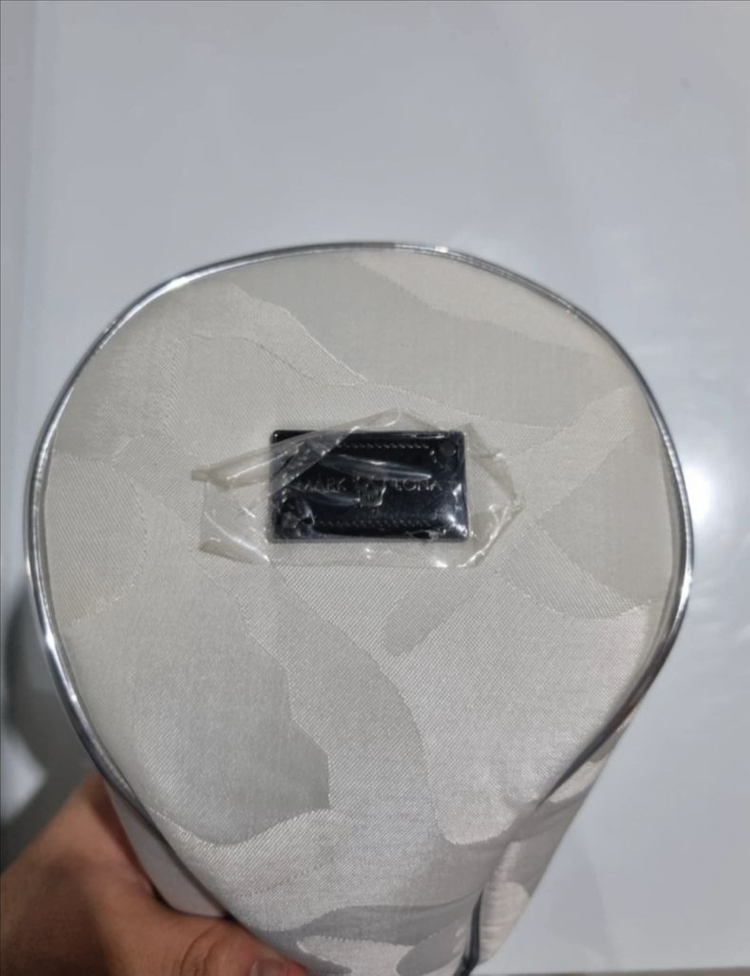 골프 마크앤로나 드라이버 커버_화이트 이미지