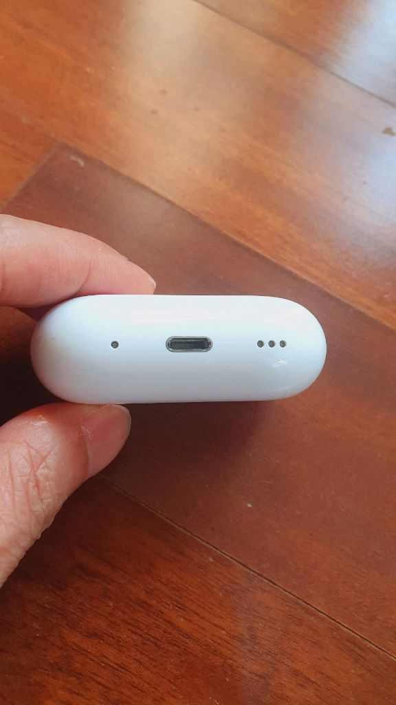 에어팟 호환용 프로2세대 본체, A2700, 라이트닝 이미지