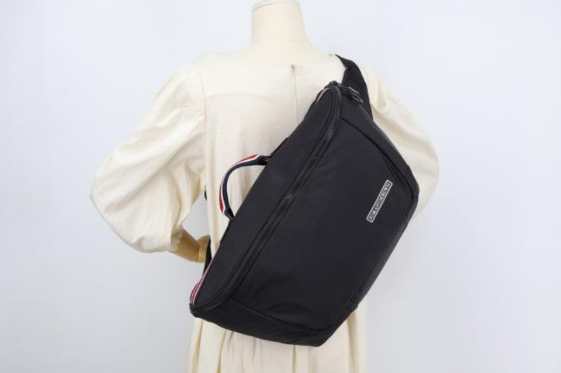 로맨틱크라운 힙색 이미지