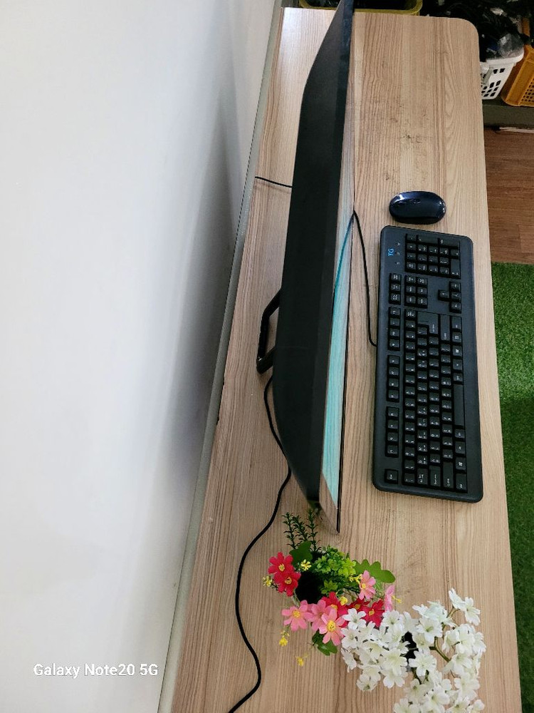 24인치 일체형(올인원)컴퓨터 i5 이미지