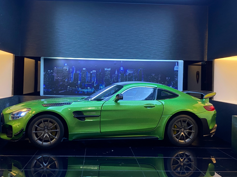 1:18 블랙맘바 벤츠 Amg gtr 다이캐스트 이미지