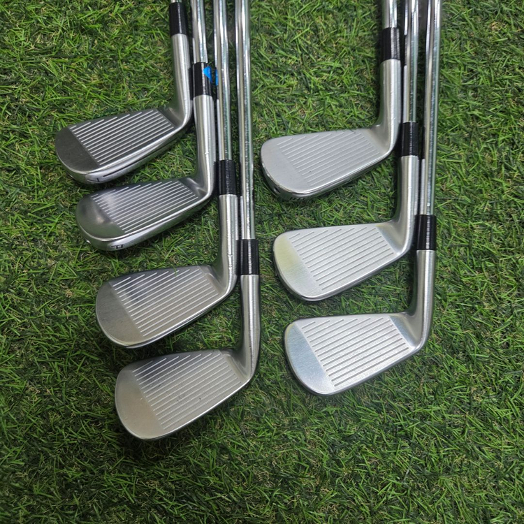 중고골프채 테일러메이드 P770 남성용 중고 아이언 풀세트 4-P 7i 특주 이미지