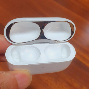 애플 에어팟프로2세대 본체, 라이트닝, A2700, RYX4~ 이미지