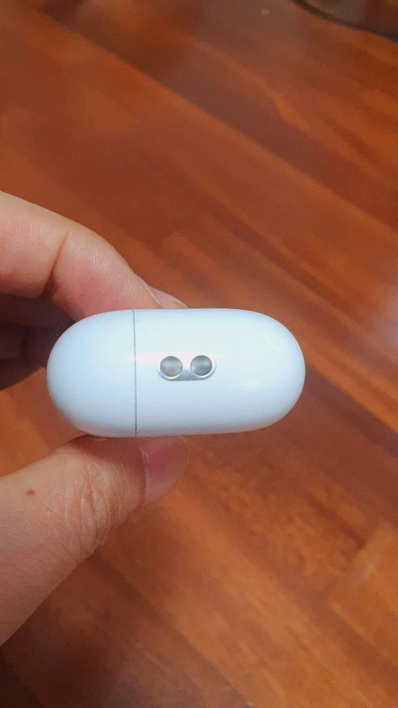 애플 에어팟프로2세대 본체, 라이트닝, A2700, RYX4~ 이미지