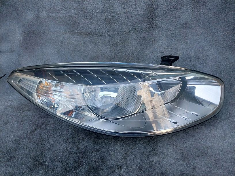 뉴SM3 L38 헤드라이트 라이트 전조등 / 260600047R 260100047R 이미지