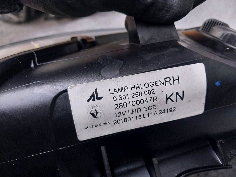 뉴SM3 L38 헤드라이트 라이트 전조등 / 260600047R 260100047R 이미지