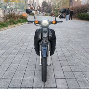 슈퍼커브 신차급 판매합니다 이미지