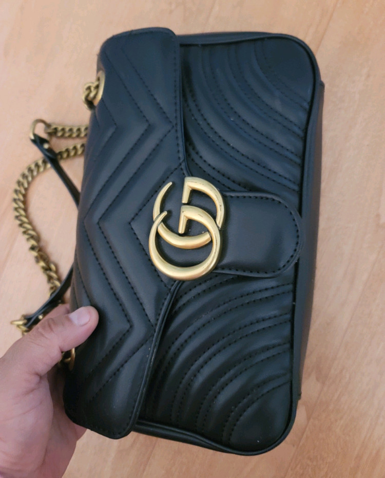 (정품) 구찌 마몬트 마틀라쎄 숄더백. 가방 !! 이미지