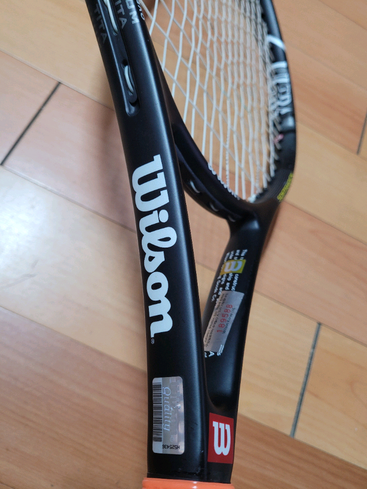 윌슨 ULTRA Ti 테니스 라켓 이미지