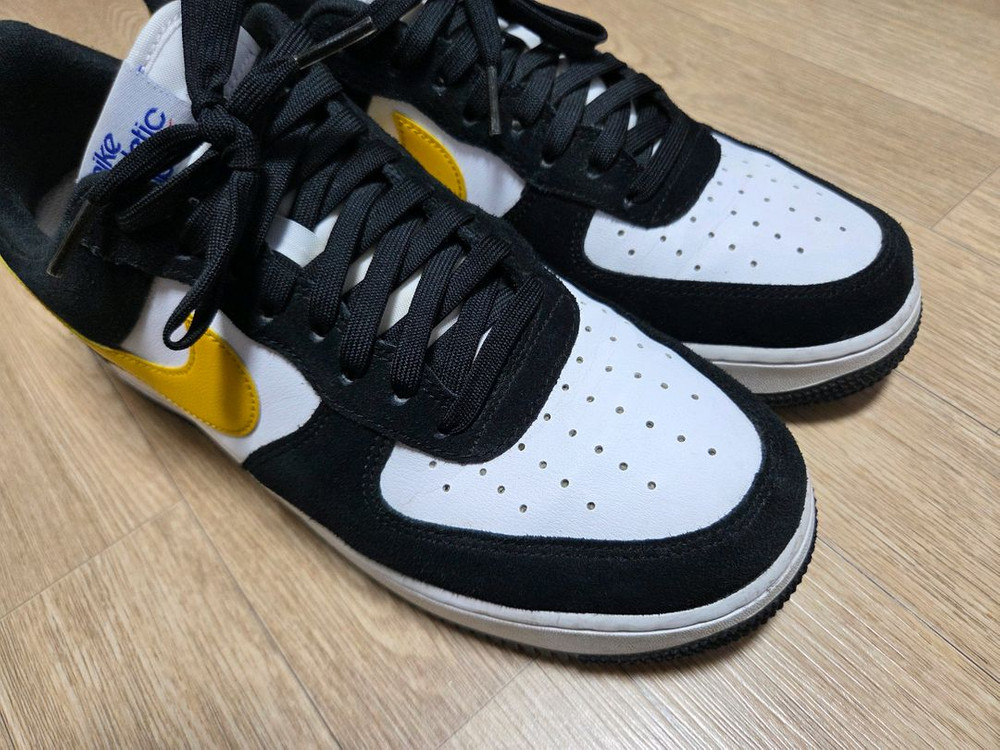 나이키 에어포스 애슬레틱 클럽 블랙 다크 설 퍼 275 이미지