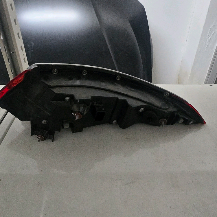 벤츠 S클래스후미등 W223 중고테일램프 운전석 이미지