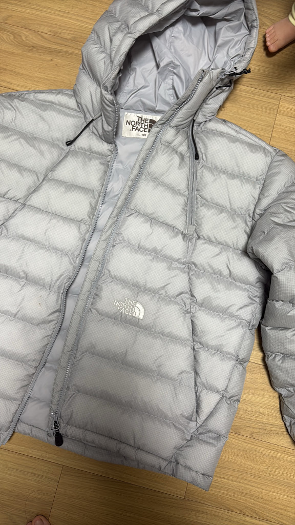 노스페이스 경량패딩 칼릭스 이미지