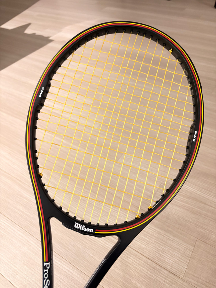 윌슨 프로스태프 6.0 테니스 라켓 이미지