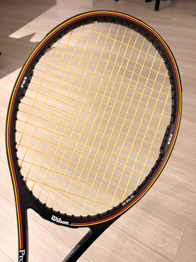 윌슨 프로스태프 6.0 테니스 라켓 이미지