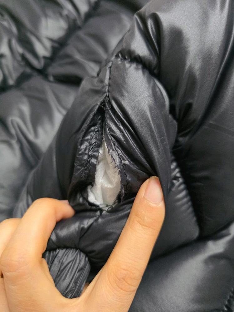 유아패딩140(소매뜯김수선해야함) 이미지