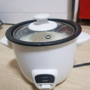 미니 전기밥솥 이미지