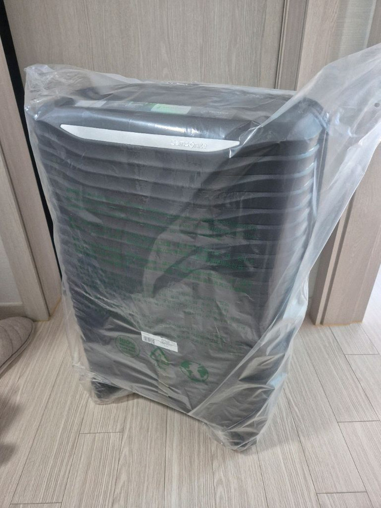 (미사용새상품)쌤소나이트 업스케이프 스피너 68/25캐리어 이미지