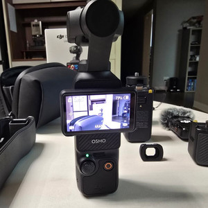 DJI 오즈모 포켓3 크리에이터 콤보 풀세트 이미지