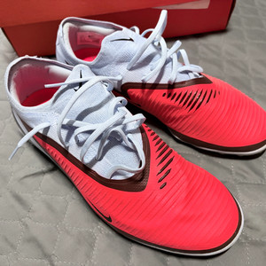 나이키 팬텀6 프로 tf 280mm 이미지