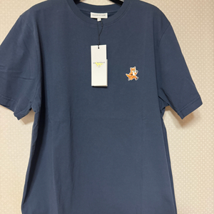 리얼폭스 자수 반팔티 이미지