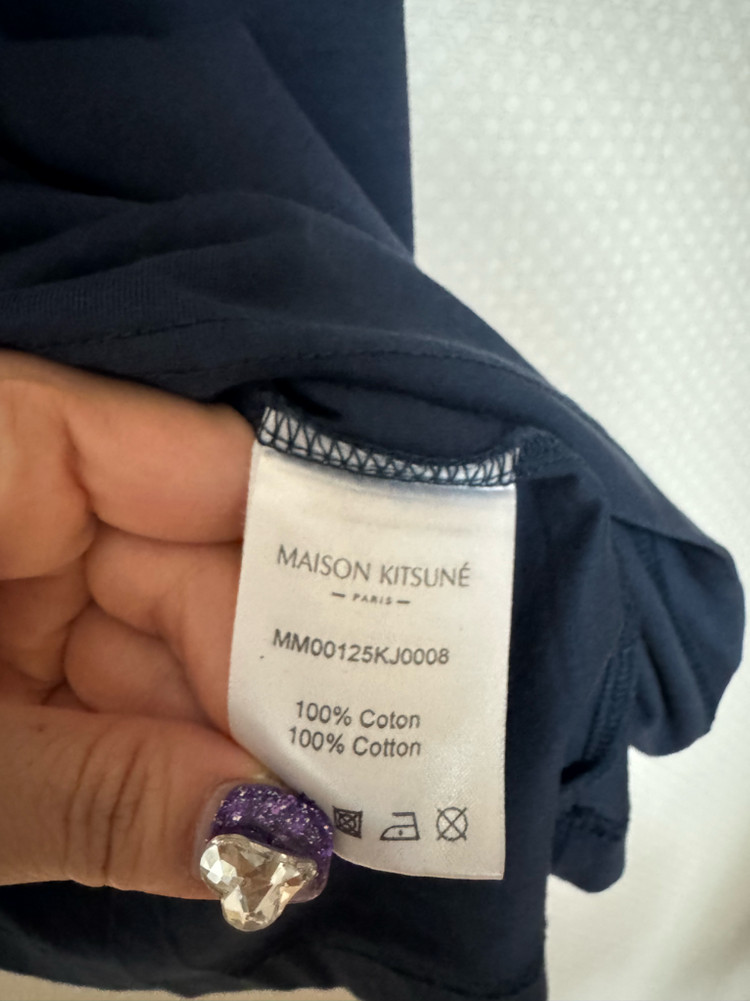 리얼폭스 자수 반팔티 이미지